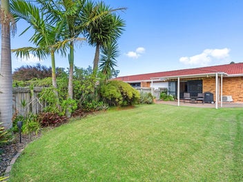 14B Weiti Road, Orewa
