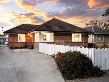 918 Avonside Drive, Avondale, Christchurch