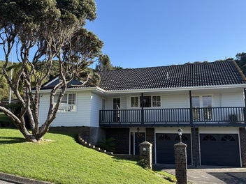 12 Newnham Court, Tawa, Wellington