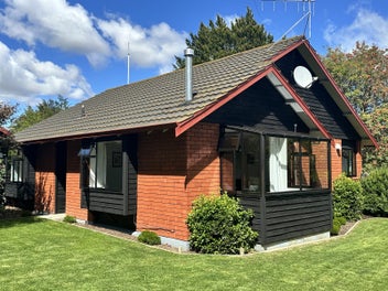 5A Matai Street, Te Anau, Te Anau