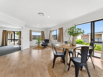 36 Pyes Pa Road, Pyes Pa, Tauranga