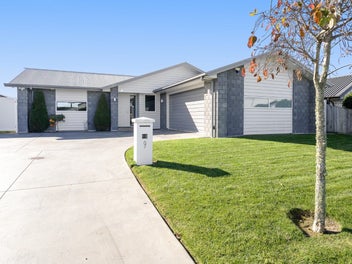 9 Rotomanu Place, Pyes Pa, Tauranga