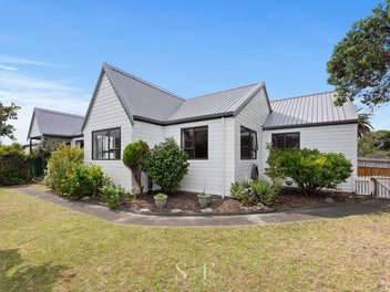 33 Olive Terrace, Paraparaumu Beach, Paraparaumu