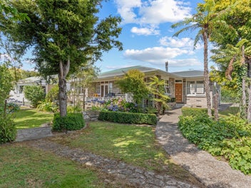 127 High Street, Solway, Masterton
