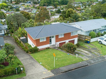 32 Marlborough Avenue, Glenfield, Auckland