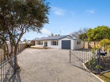 11 Corry Crescent, Witherlea, Blenheim