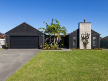 22 Fisher Place, Lytton West, Gisborne
