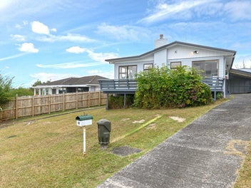 31 Waitaki Street, Henderson, Auckland