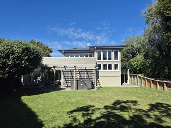 124 Whangaparaoa Road, Red Beach, Red Beach