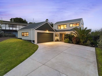 13 Aries Place, Shelly Park, Auckland