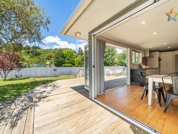 2 Molloys Road, Te Marua, Upper Hutt