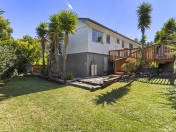 21 Peterhouse Place, West Harbour, Auckland