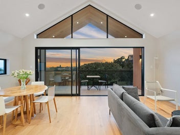 15C Kiri Place, Mairangi Bay, Auckland