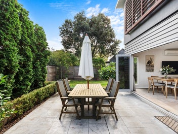 10 Winston Lane, Ahuriri, Napier