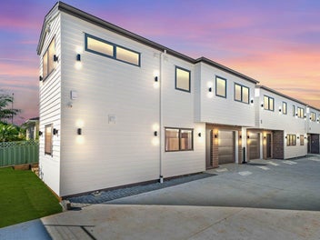 19C Woolfield Road, Papatoetoe, Auckland