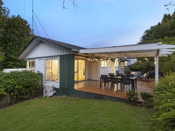 67 Vandeleur Avenue, Birkdale, Auckland