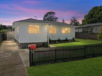 12 Cottrell Place, Clendon Park, Auckland