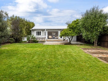11 Kitchener Road, Sandringham, Auckland