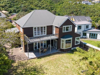 11 Ridvan Grove, Ngaio, Wellington
