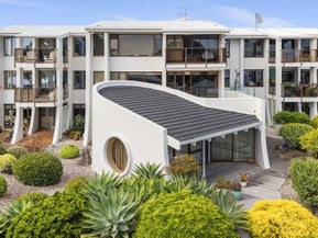 6/277 Tamaki Drive, Kohimarama, Auckland