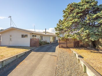 52 Sarah Street, Waikawa Beach, Manakau