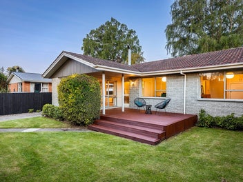 42 Palatine Terrace, Saint Martins, Christchurch