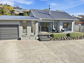 69 Barr Street, Kenmure, Dunedin