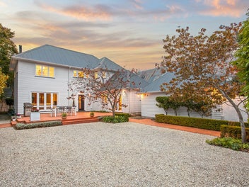 90 Murray Place, St Albans, Christchurch