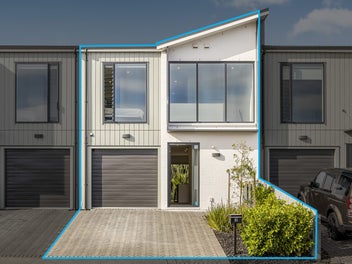 65 Roundel Crescent, Whenuapai, Auckland