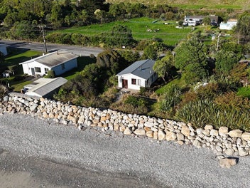 12A Main Road, Ngakawau, Hector
