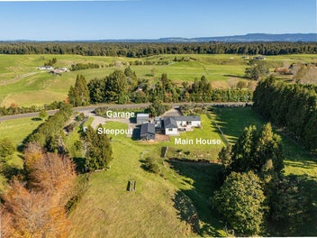 98 Glue Pot Road, Tauranga