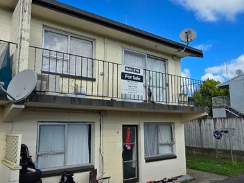 8/4 Wha Street, Frankton, Hamilton