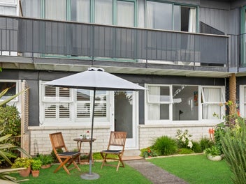 3/14A Albert Road, Devonport, Auckland