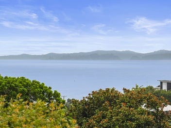 11 Vista Motu, Red Beach, Whangaparāoa