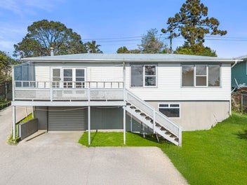 1/543 East Coast Road, Browns Bay, Auckland