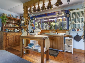 58 The Ridgeway, Enner Glynn, Nelson