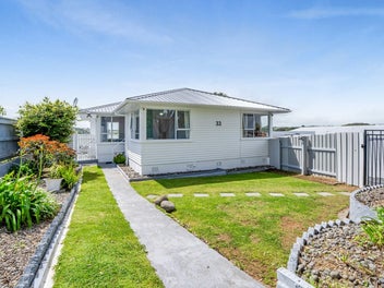 33 Clearmont Crescent, Blagdon, New Plymouth