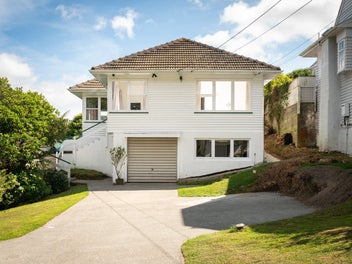 7 Pimble Avenue, Karori, Wellington