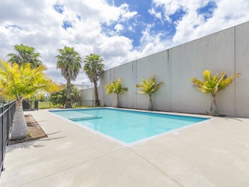 24B/30 Westward Ho, Glen Eden, Waitakere