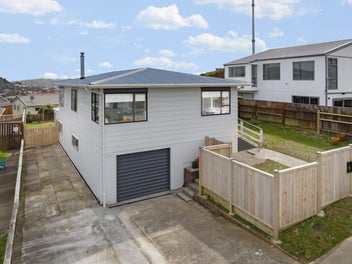 32 Edgecombe Street, Newlands, Wellington