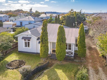 14 Hurworth Place, College Estate, Whanganui