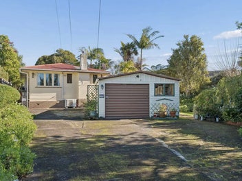 13 Ward Crescent, Te Atatu Peninsula, Auckland