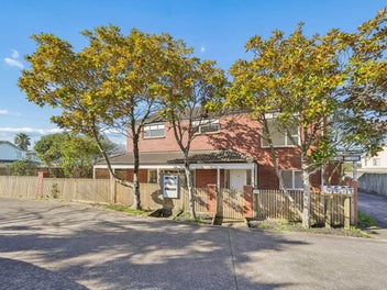 1/23 Charlenne Close, Ranui, Auckland