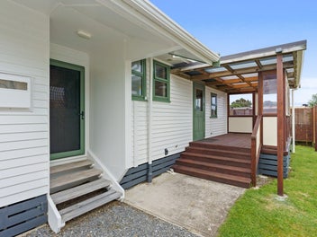 3 Toi Street, Otaki Beach, Otaki