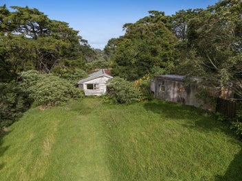 1232 East Coast Road, Redvale, Albany