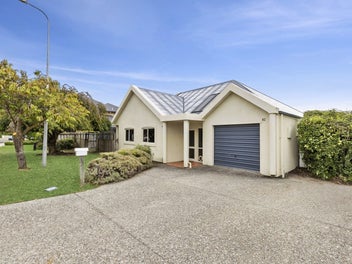 42 Meadowstone Drive, Wanaka