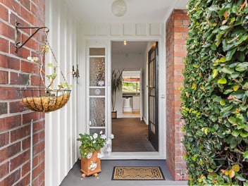 5 McCombs Street, Somerfield, Christchurch