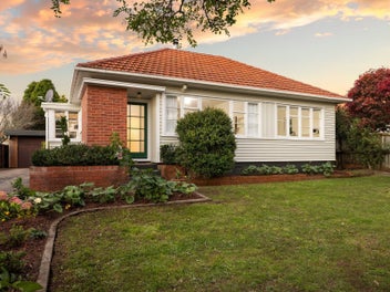 71 Jellicoe Drive, Hamilton East, Hamilton