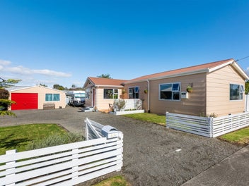 5A High Street West, Waitara