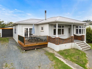 25 Abbotsford Road, Green Island, Dunedin